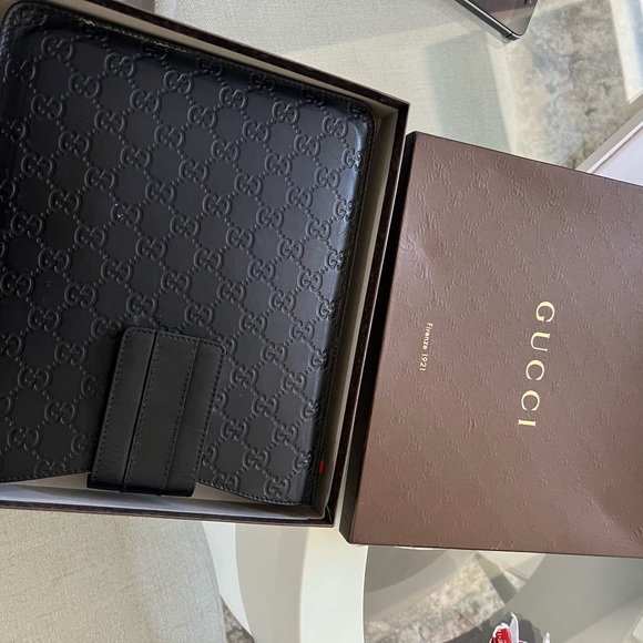 Gucci Accessories - SOLD